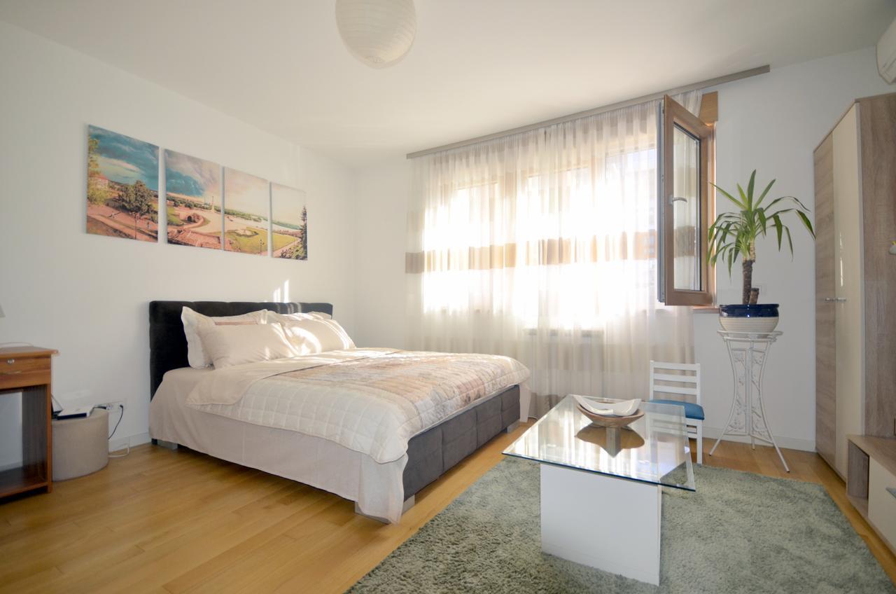 Clean&Cozy Apartments Novi Beograd Eksteriør billede