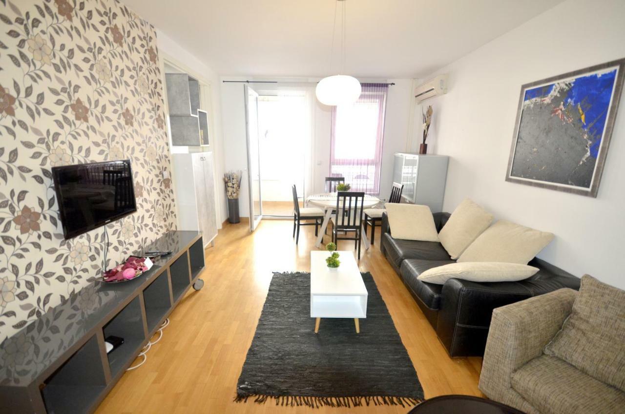 Clean&Cozy Apartments Novi Beograd Eksteriør billede