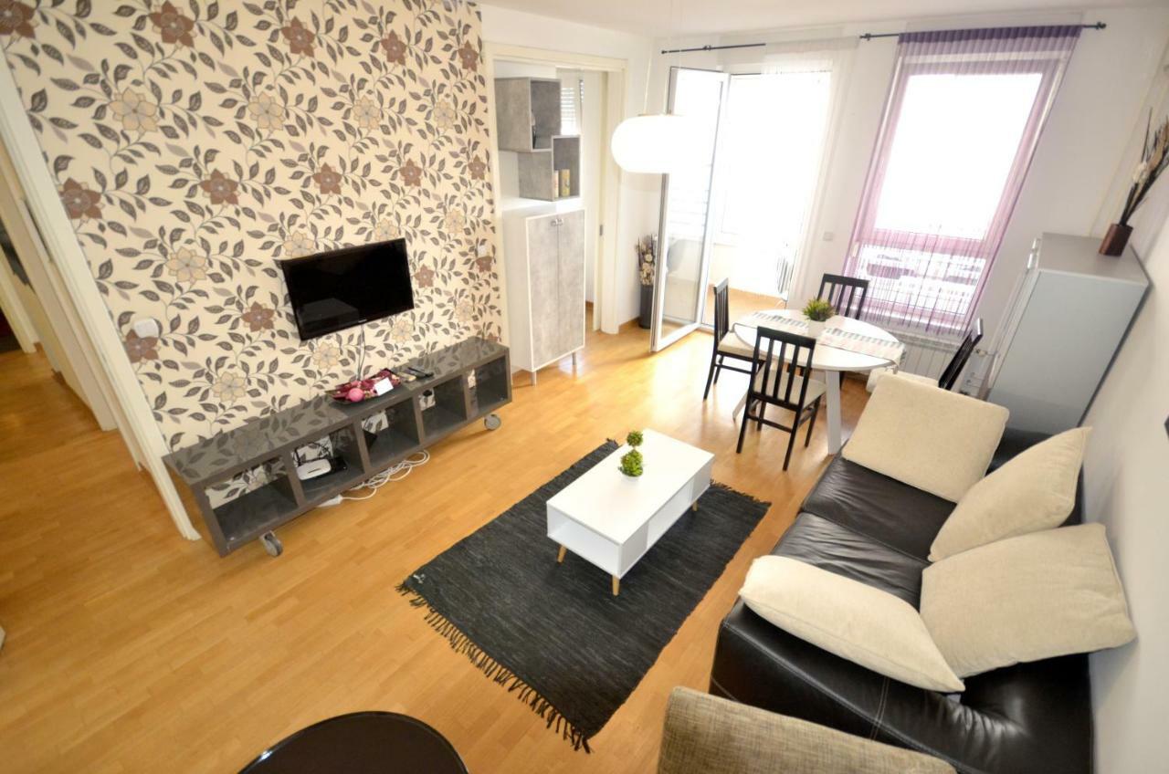 Clean&Cozy Apartments Novi Beograd Eksteriør billede